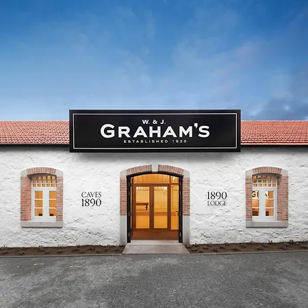 Apartamento Em Gaia Junto As Caves Graham'S شقة *