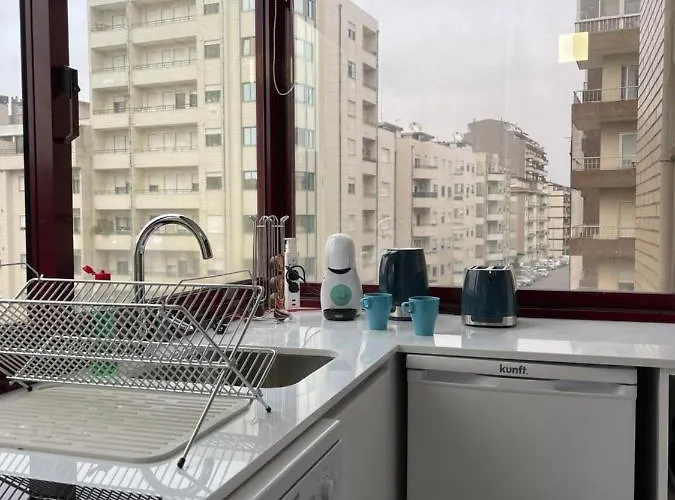 Lindo Em Gaia Ao Lado Bodegas Appartement