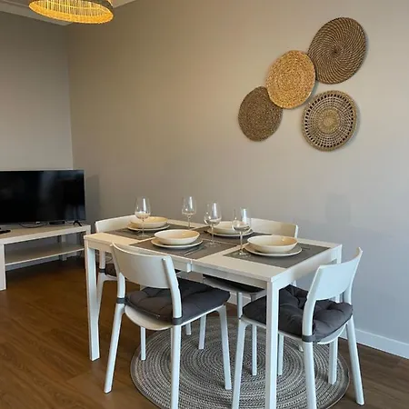 Lindo Em Gaia Ao Lado Bodegas Apartman