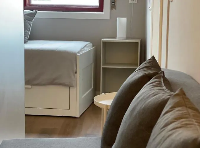 Lindo Em Gaia Ao Lado Bodegas *